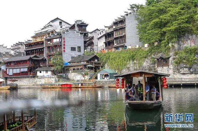 2024春运: 机场秩序井然 提供贴心服务